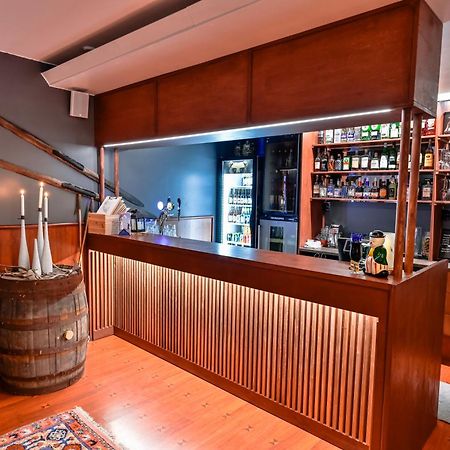 Hotel Royal Рука Екстериор снимка