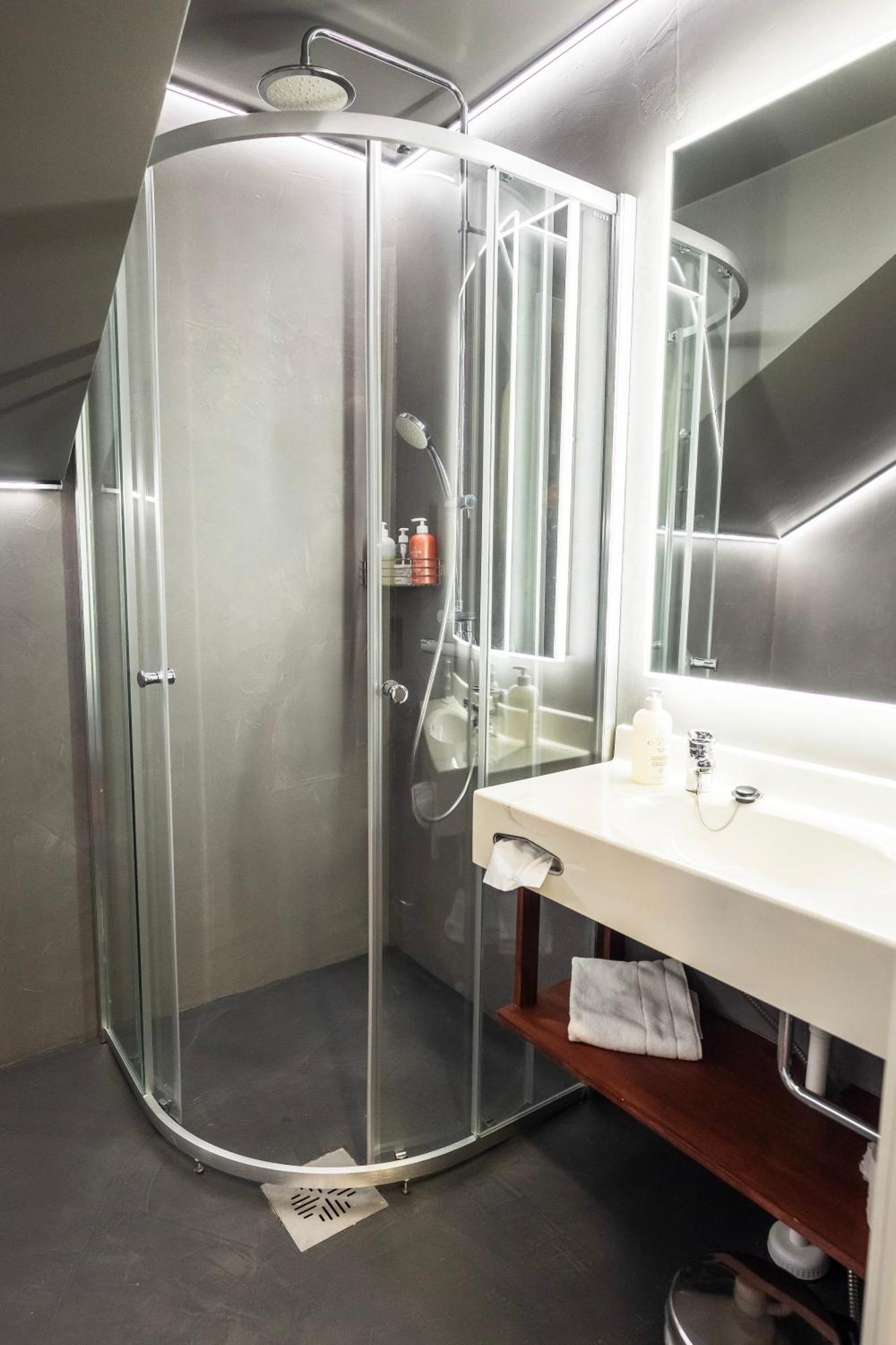 Hotel Royal Рука Екстериор снимка